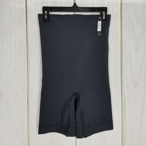 SKIMS Black Shapewear Size Medium